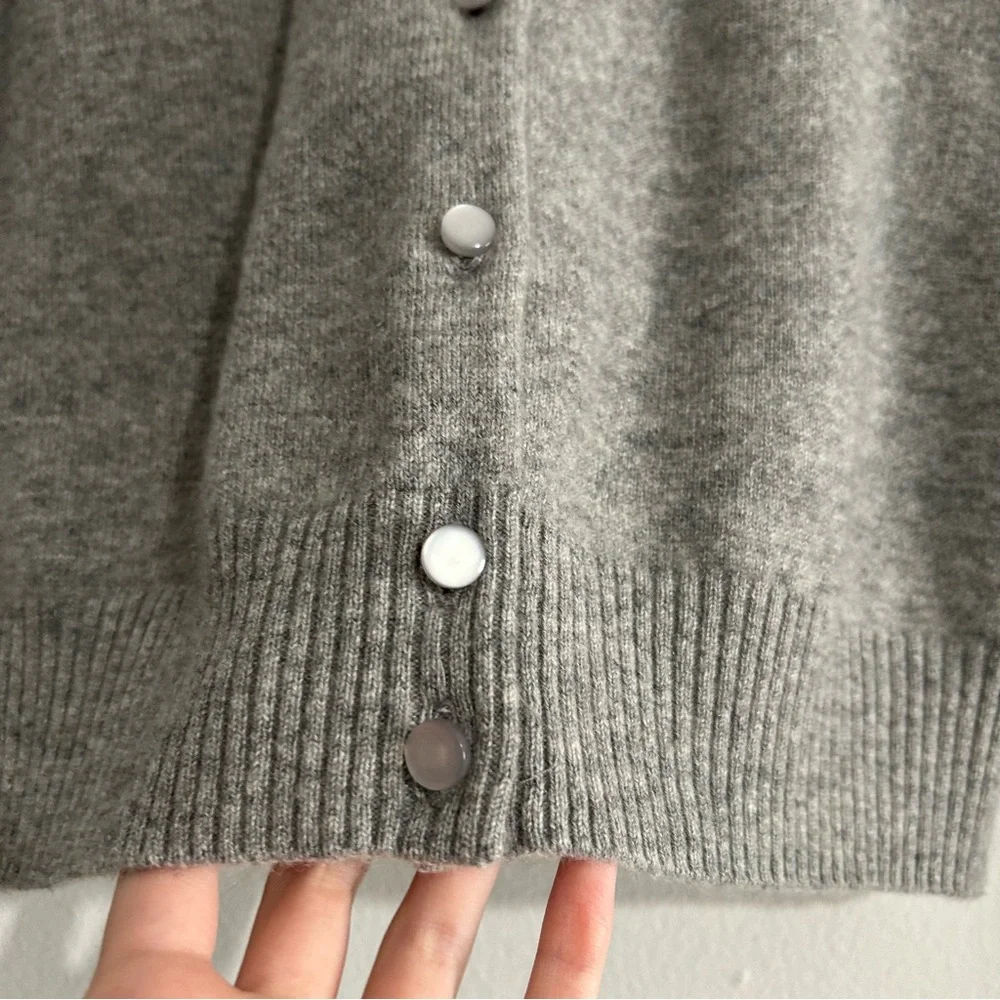 J. Crew Cashmere Grey Cardigan Sweater Small Preppy Classic Minimalist Timeless